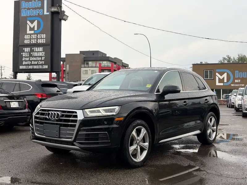 2018 Audi Q5 Progressiv, černá, 155 166 km, dovoz Kanada — foto 1 z 12 2018 Audi Q5 Progressiv, černá, 155 166 km, dovoz Kanada — foto 1 z 12