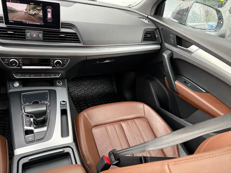 2018 Audi Q5 Progressiv, černá, 155 166 km, dovoz Kanada — foto 11 z 12