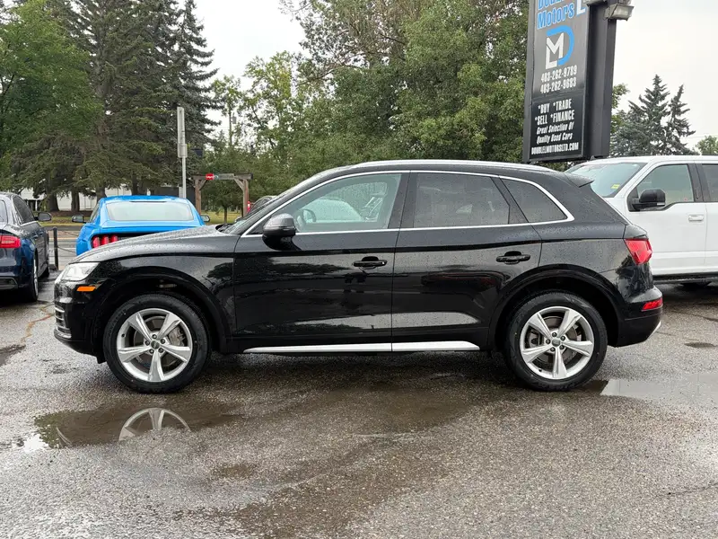 2018 Audi Q5 Progressiv, černá, 155 166 km, dovoz Kanada — foto 2 z 12