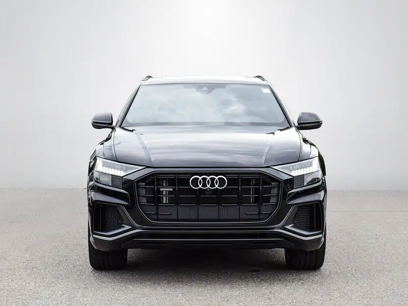 2023 Audi Q8 Progressiv, černá, 68 748 km, dovoz Kanada — foto 2 z 12
