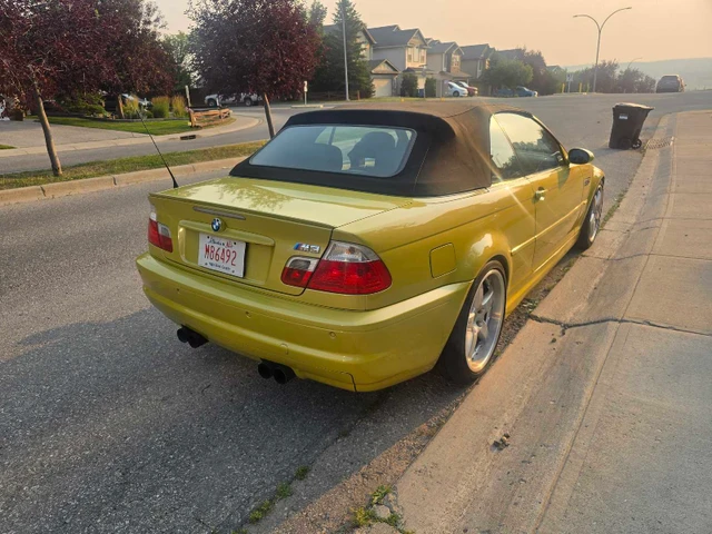 2003 BMW M3, 219 000 km, dovoz Kanada — foto 2 z 5