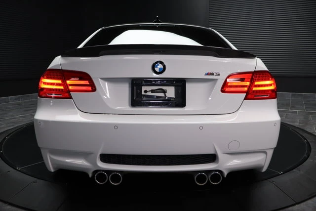 2011 BMW M3 BASE, bílá, 127 844 km, dovoz Kanada — foto 6 z 20