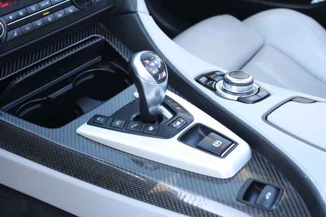 2012 BMW M6 Base, bílá, 183 000 km, dovoz Kanada — foto 13 z 20