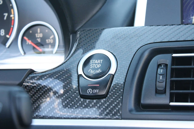 2012 BMW M6 Base, bílá, 183 000 km, dovoz Kanada — foto 14 z 20