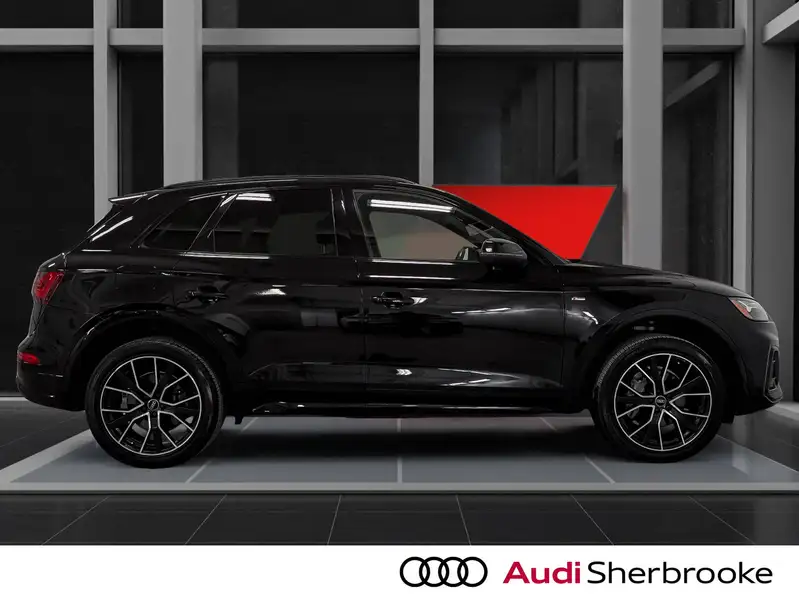 2023 Audi Q5 Progressiv, černá, 79 956 km, dovoz Kanada — foto 5 z 12