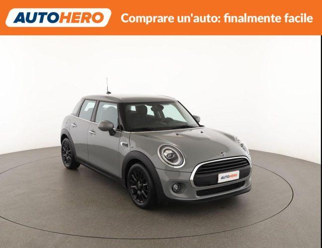2021 MINI, 26 870 km, Itálie — foto 7 z 17