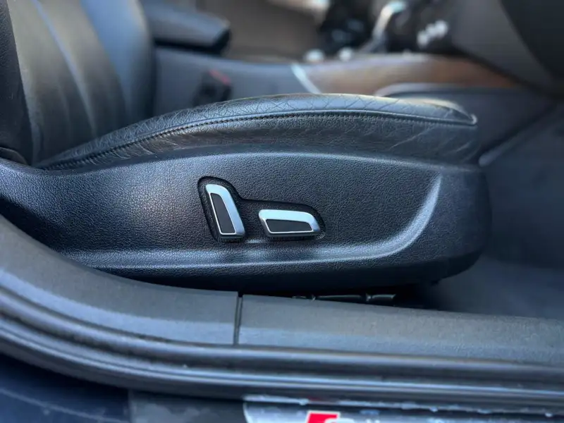 2016 Audi A6 Progressiv, modrá, 117 054 km, dovoz Kanada — foto 12 z 12