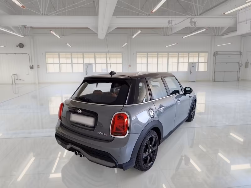 2021 MINI, 43 172 km, Itálie — foto 5 z 11