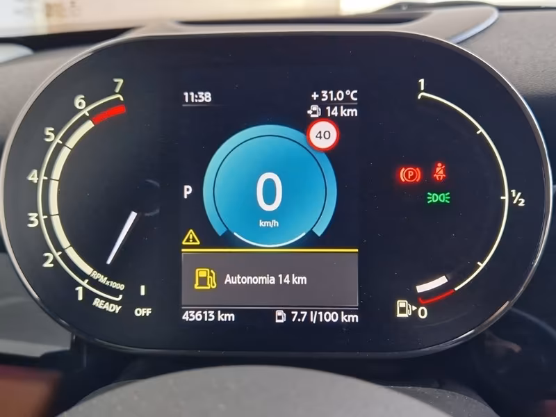 2021 MINI, 43 172 km, Itálie — foto 9 z 11
