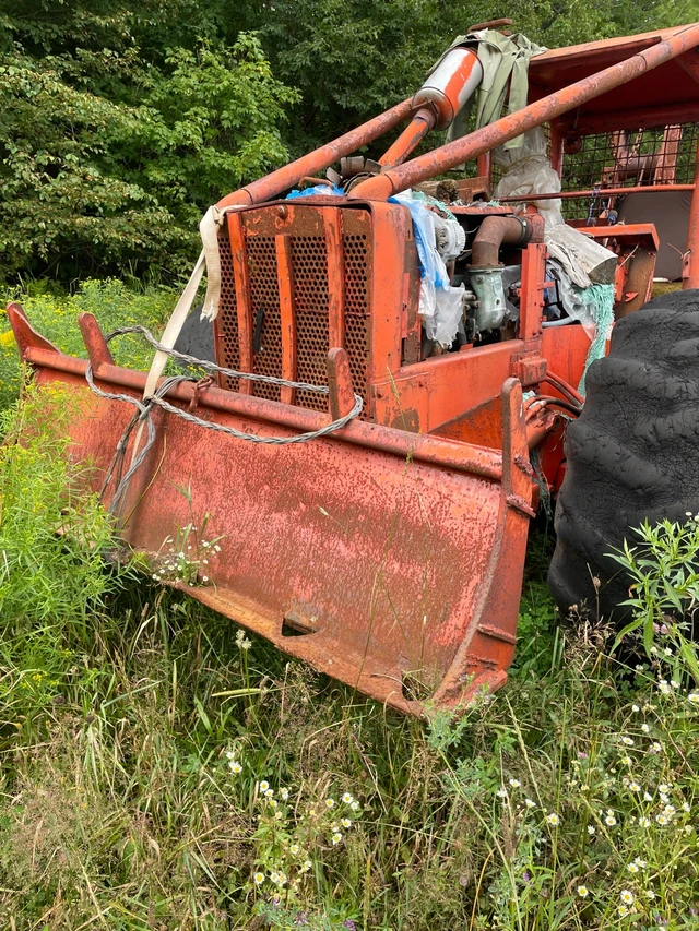 SKIDDER, dovoz Kanada — foto 3 z 5