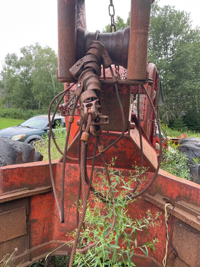 SKIDDER, dovoz Kanada — foto 4 z 5