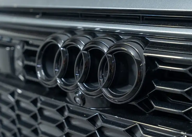 2022 Audi RS6 BASE, šedá, 91 033 km, dovoz Kanada — foto 9 z 12