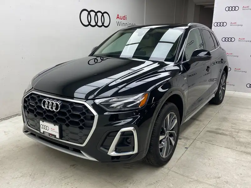 2023 Audi Q5 Progressiv, černá, 29 675 km, dovoz Kanada — foto 2 z 12