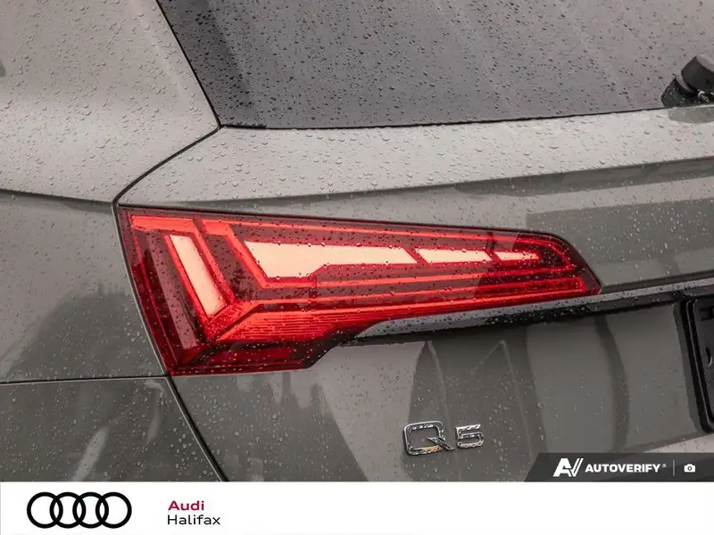 2023 Audi Q5 Technik, šedá, 85 765 km, dovoz Kanada — foto 12 z 12