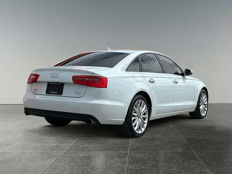 2013 Audi A6 Premium, bílá, 112 625 km, dovoz Kanada — foto 5 z 12