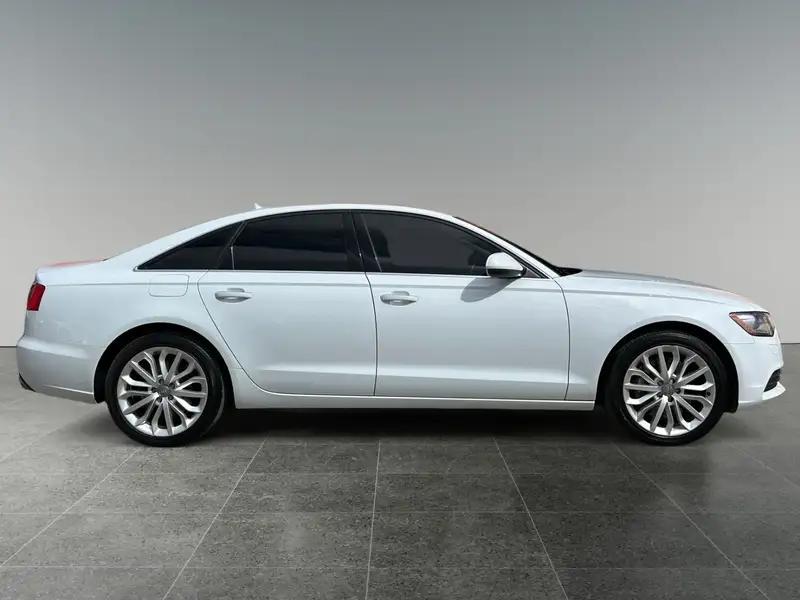 2013 Audi A6 Premium, bílá, 112 625 km, dovoz Kanada — foto 6 z 12