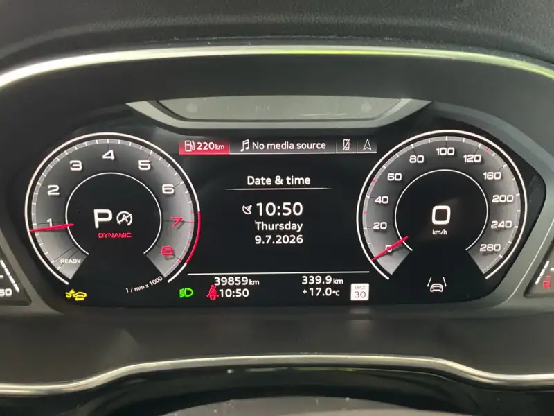 2025 Audi Q3 Technik, šedá, 39 840 km, dovoz Kanada — foto 12 z 12
