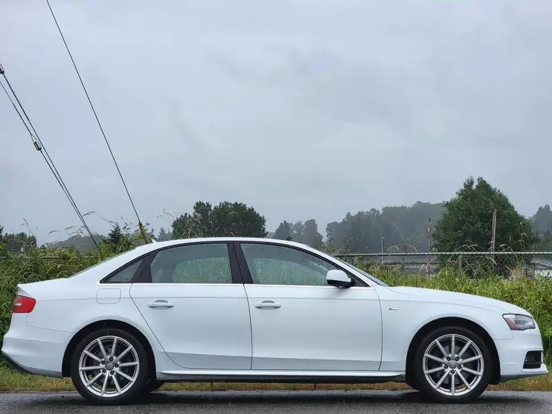 2015 Audi A4 4dr Sdn Auto Progressiv plus quattro, bílá, 143 000 km, dovoz Kanada — foto 4 z 12