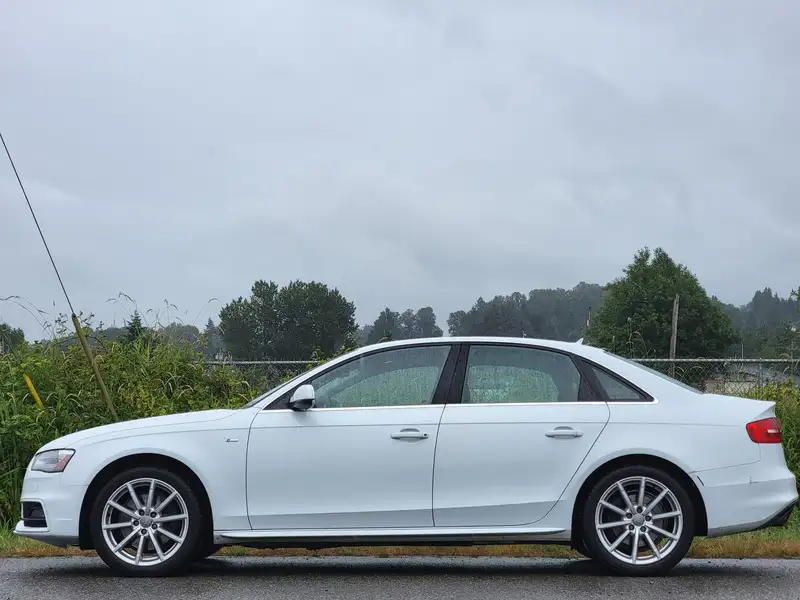 2015 Audi A4 4dr Sdn Auto Progressiv plus quattro, bílá, 143 000 km, dovoz Kanada — foto 5 z 12