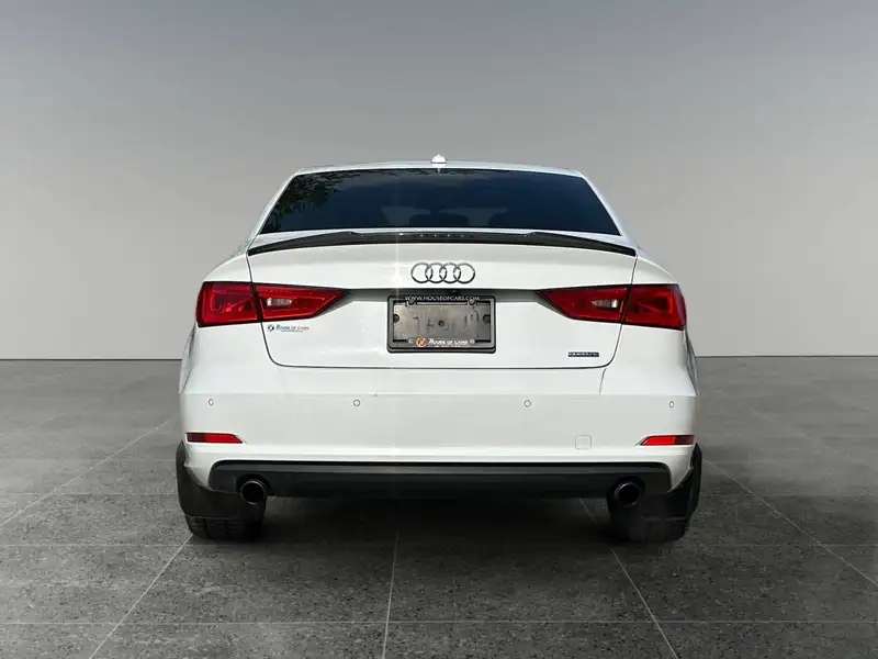 2016 Audi A3 Progressiv, bílá, 173 589 km, dovoz Kanada — foto 4 z 12