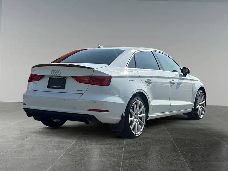 2016 Audi A3 Progressiv, bílá, 173 589 km, dovoz Kanada — foto 5 z 12