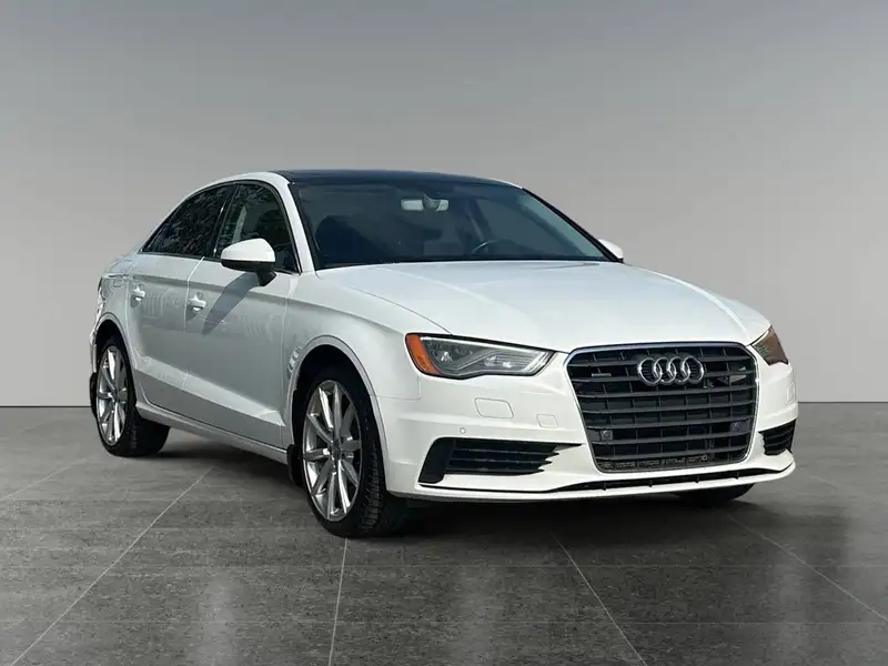 2016 Audi A3 Progressiv, bílá, 173 589 km, dovoz Kanada — foto 7 z 12