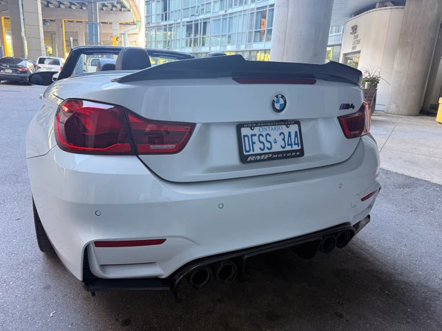 2016 BMW M4, 155 000 km, dovoz Kanada — foto 2 z 5