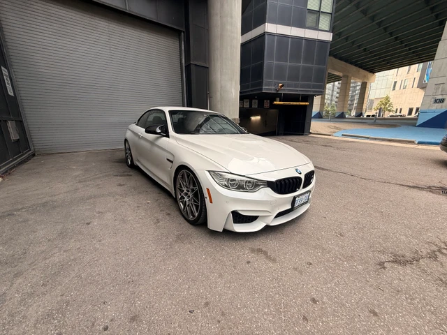 2016 BMW M4, 155 000 km, dovoz Kanada — foto 5 z 5