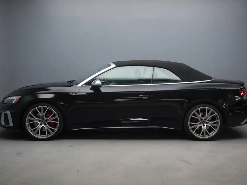 2022 Audi S5 Progressiv, černá, 34 868 km, dovoz Kanada — foto 3 z 12