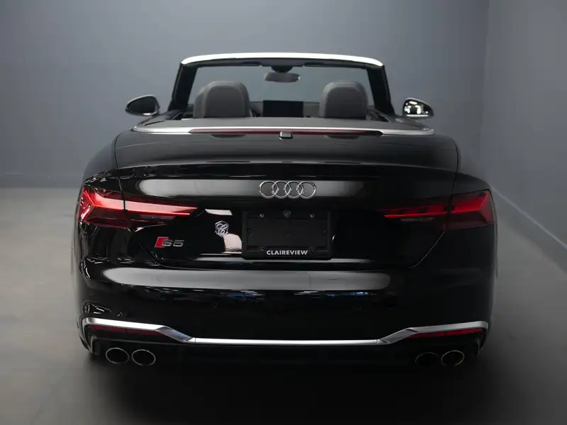 2022 Audi S5 Progressiv, černá, 34 868 km, dovoz Kanada — foto 5 z 12