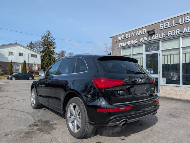 2016 Audi Q5 Progressiv, černá, 186 523 km, dovoz Kanada — foto 5 z 5