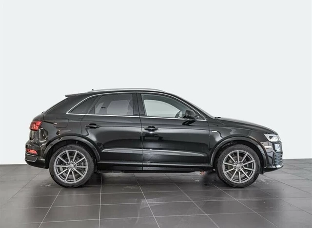 2016 Audi Q3 Technik, 225 km, dovoz Kanada — foto 2 z 5