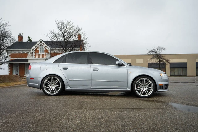 2007 Audi Rs4, 119 726 km, dovoz Kanada — foto 4 z 5