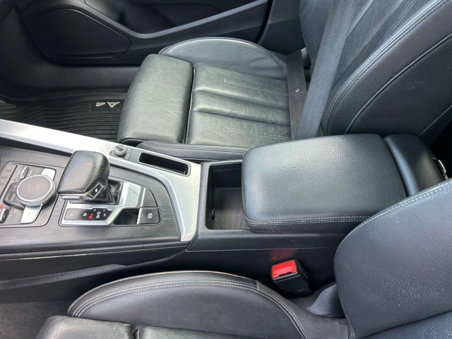2017 Audi A4 Progressiv, modrá, 172 285 km, dovoz Kanada — foto 13 z 20