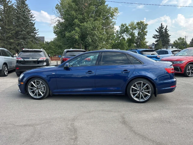 2017 Audi A4 Progressiv, modrá, 172 285 km, dovoz Kanada — foto 3 z 20