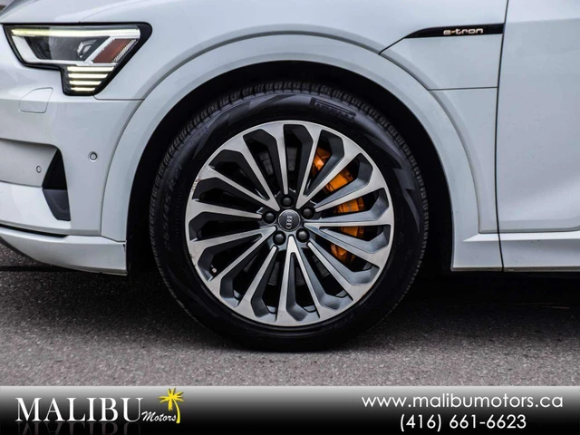 2019 Audi E-Tron Technik, bílá, 188 713 km, dovoz Kanada — foto 4 z 5