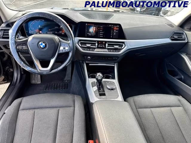 2019 BMW, 120 000 km, Itálie — foto 9 z 11