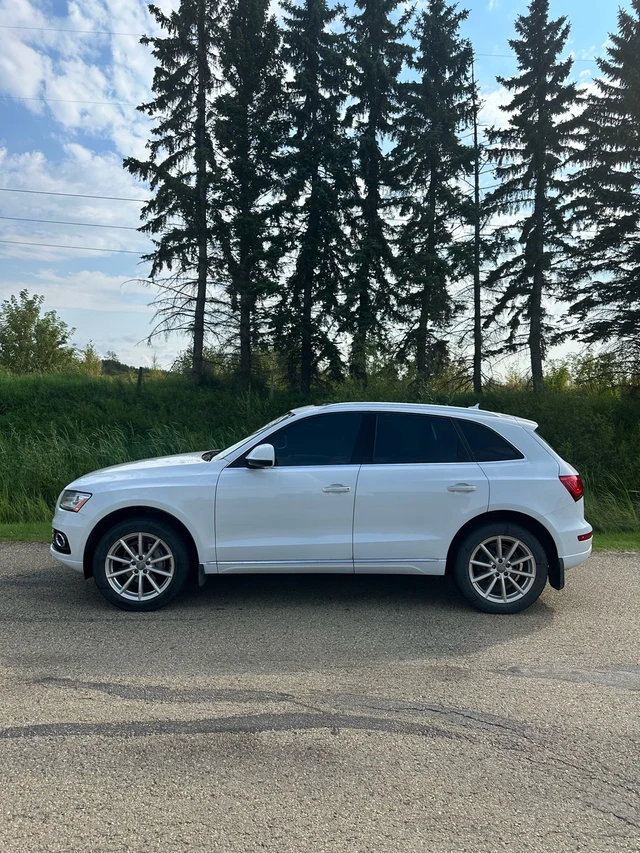 2016 Audi Q5, 124 000 km, dovoz Kanada — foto 3 z 5