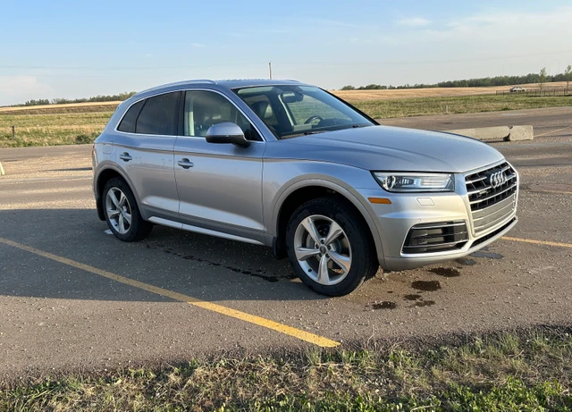 2018 Audi Q5 Progressiv, 189 000 km, dovoz Kanada — foto 4 z 5