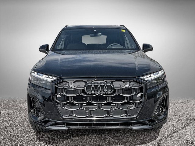 2026 Audi Q7 Technik, černá, 28 km, dovoz Kanada — foto 2 z 20