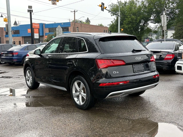 2018 Audi Q5 Progressiv, černá, 155 166 km, dovoz Kanada — foto 3 z 19
