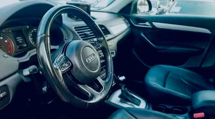 2016 Audi Q3, černá, 170 000 km, dovoz Kanada — foto 3 z 5