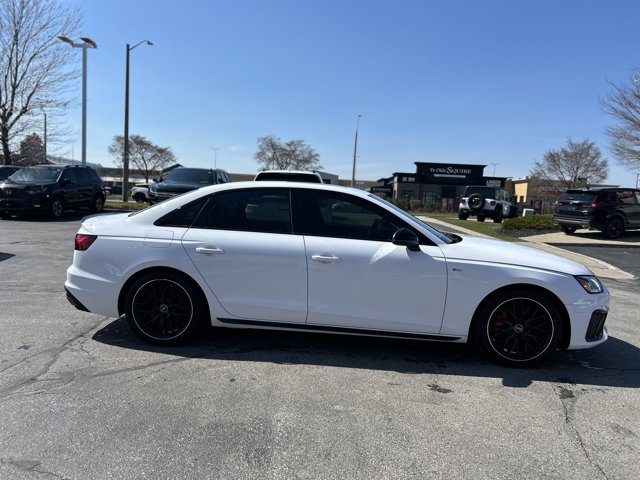2024 Audi A4 Progressiv, bílá, 33 369 km, dovoz Kanada — foto 6 z 20