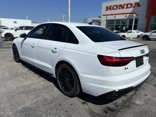 2024 Audi A4 Progressiv, bílá, 33 369 km, dovoz Kanada — foto 9 z 20