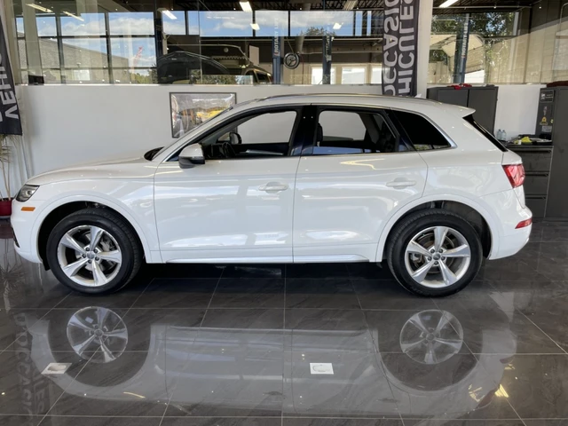 2018 Audi Q5 Progressiv, bílá, 174 027 km, dovoz Kanada — foto 3 z 5
