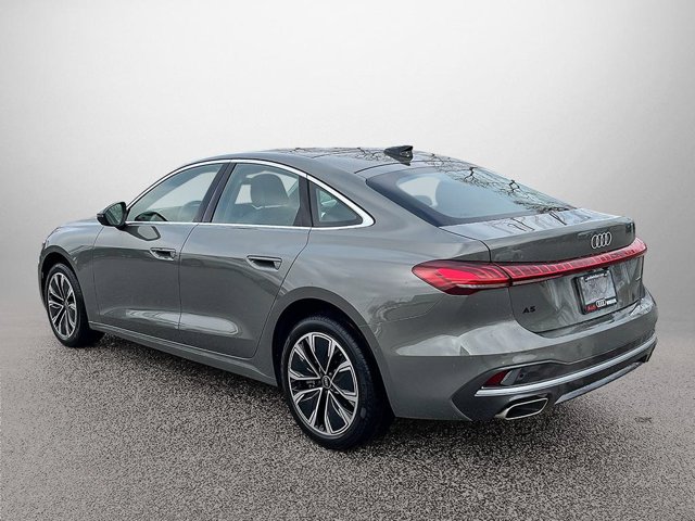 2025 Audi A5 Progressiv, šedá, 35 km, dovoz Kanada — foto 9 z 20