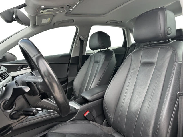2017 Audi A4 Progressiv / AWD, bílá, 118 959 km, dovoz Kanada — foto 10 z 18