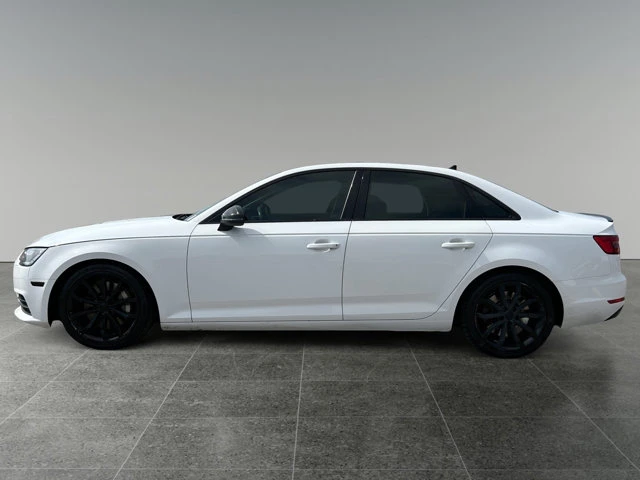 2017 Audi A4 Progressiv / AWD, bílá, 118 959 km, dovoz Kanada — foto 2 z 18