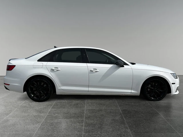 2017 Audi A4 Progressiv / AWD, bílá, 118 959 km, dovoz Kanada — foto 6 z 18