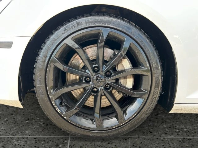 2017 Audi A4 Progressiv / AWD, bílá, 118 959 km, dovoz Kanada — foto 9 z 18